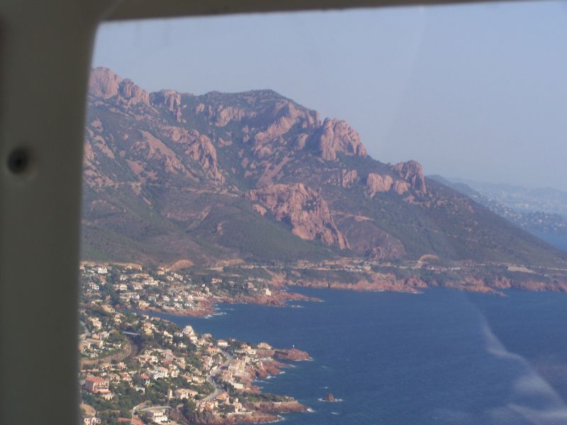 gal/Vacances/La_Cote_d_Azur_Vue_du_Ciel/Grasse2007 122.jpg